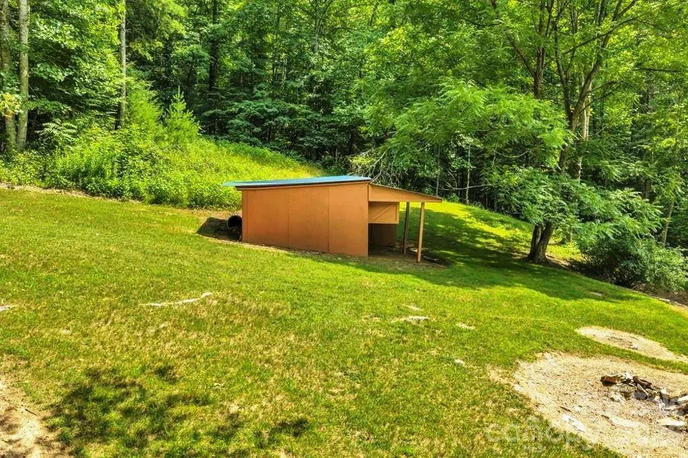 488 Wards Branch Road Sugar Grove, NC 28679