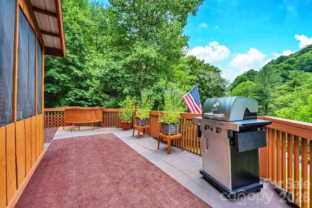 488 Wards Branch Road Sugar Grove, NC 28679