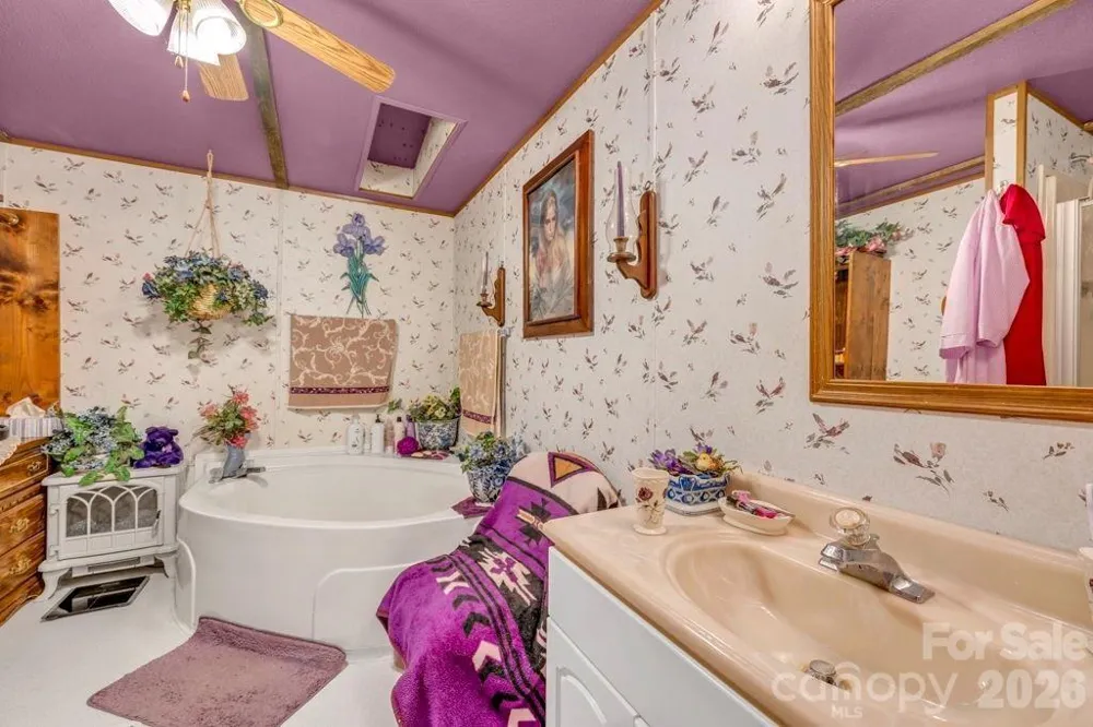 488 Wards Branch Road Sugar Grove, NC 28679
