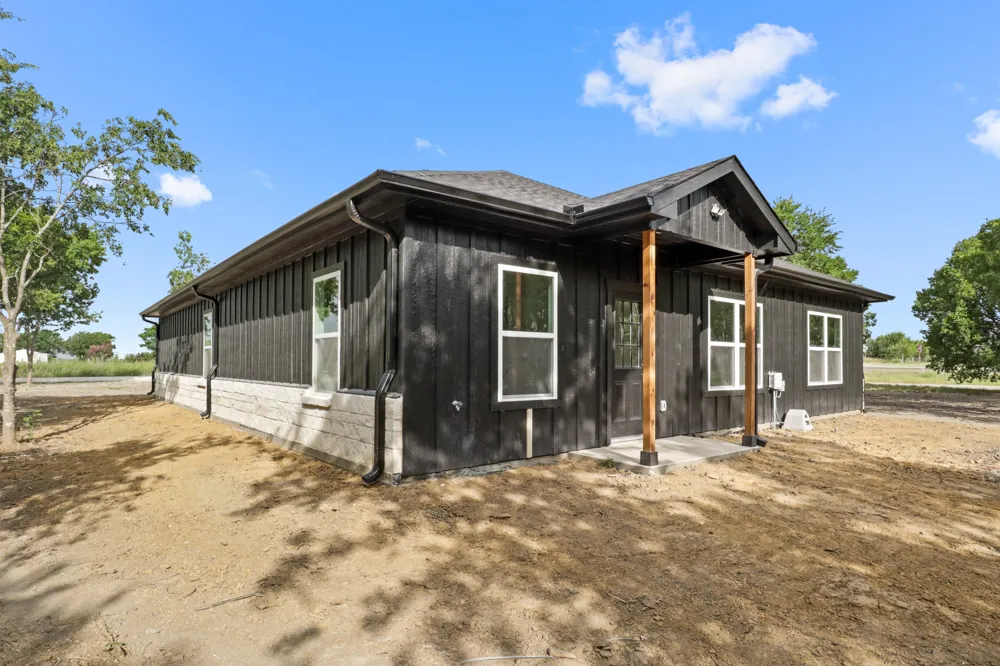 153 County Road 3020 Purdon, TX 76679