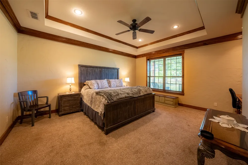 10457 State Highway 110 Van, TX 75790