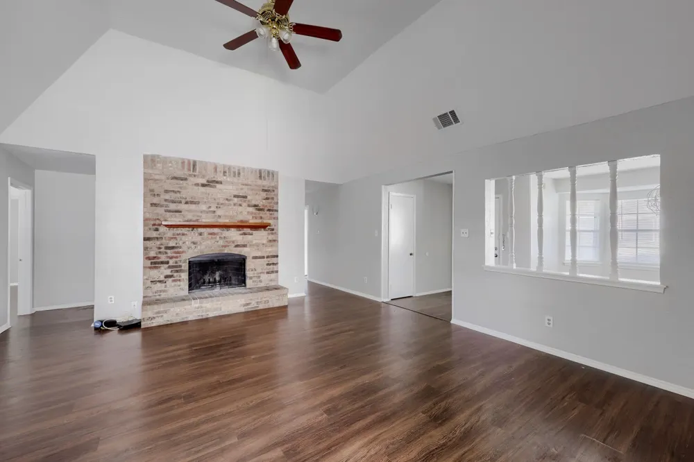1005 Whitewater Trail DeSoto, TX 75115