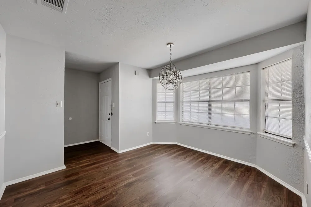 1005 Whitewater Trail DeSoto, TX 75115