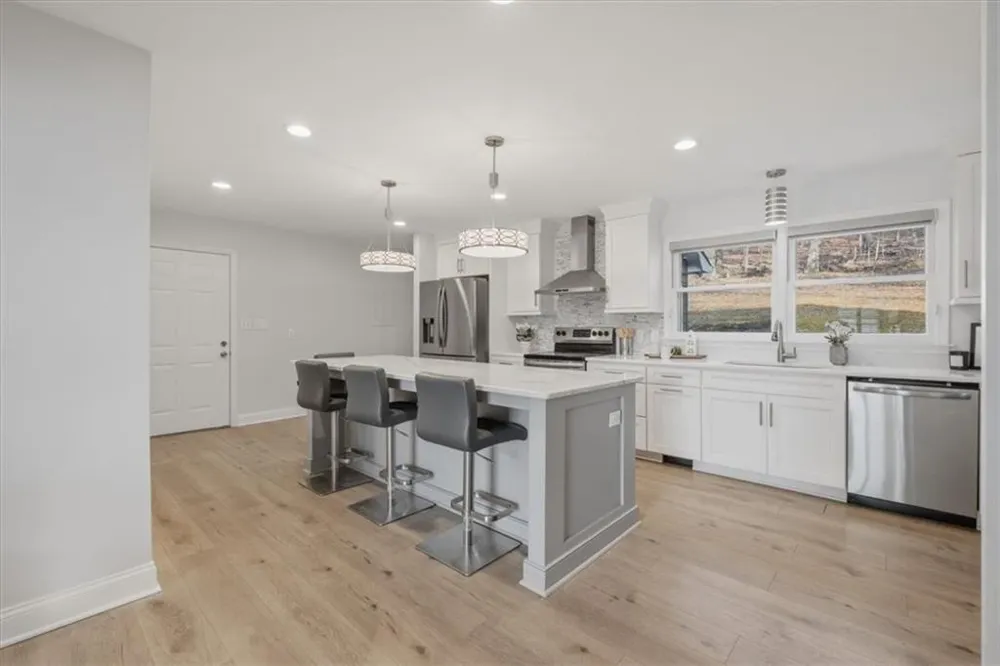 145 Mountain View Road SE Rome, GA 30161
