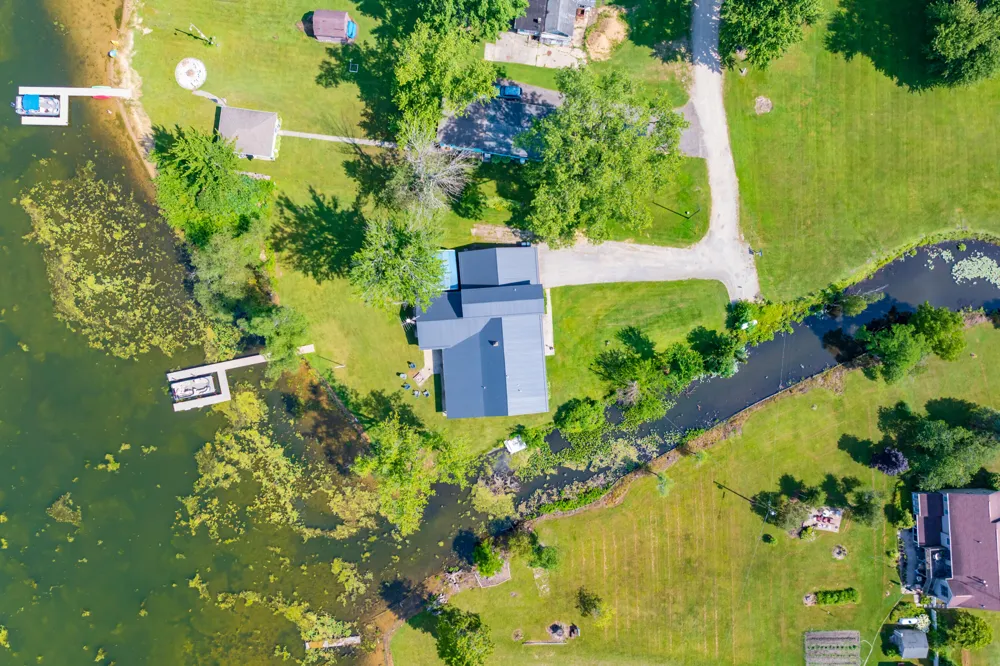 48930 68th Street Hartford Township, MI 49057