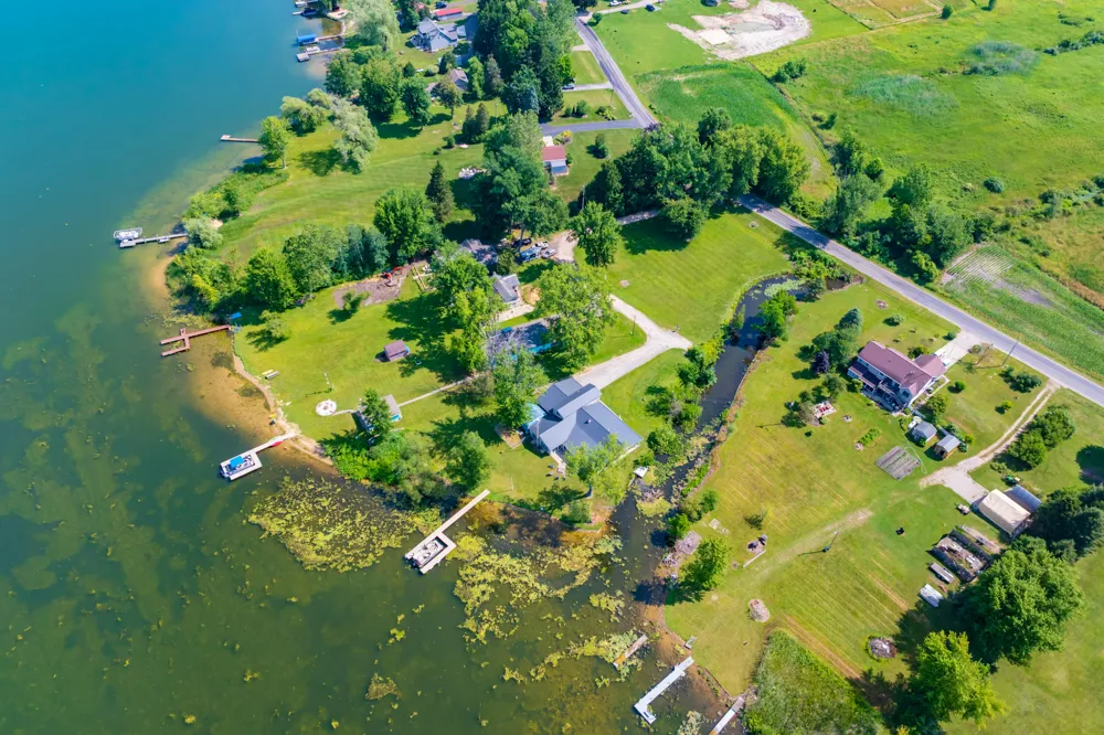 48930 68th Street Hartford Township, MI 49057