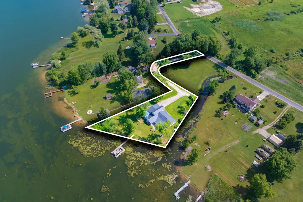 48930 68th Street Hartford Township, MI 49057