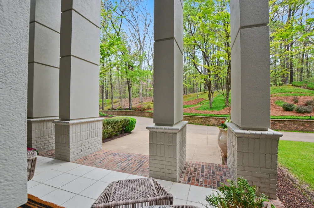 9 Windwood Dr Jackson, TN 38305
