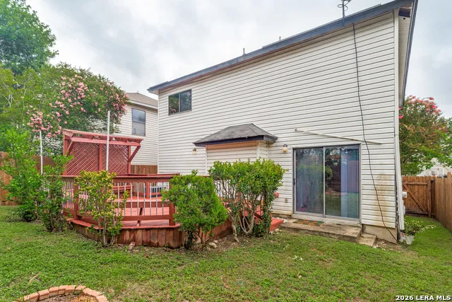 9307 Mountain Field San Antonio, TX 78240