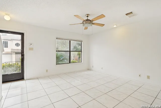 9307 Mountain Field San Antonio, TX 78240
