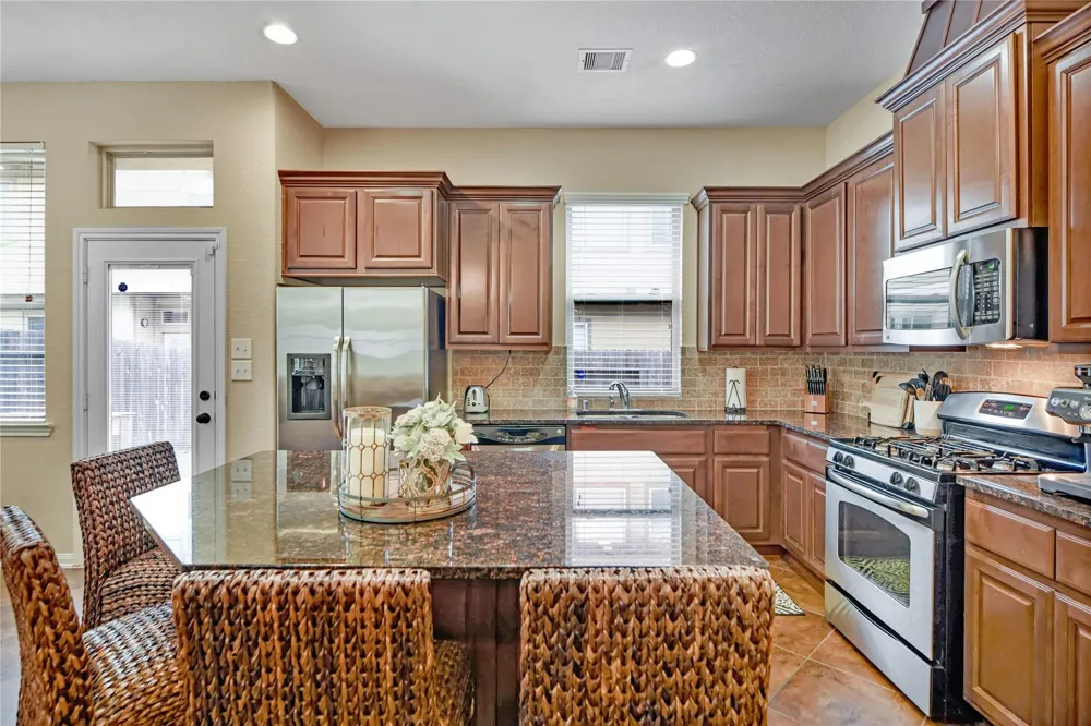 21 Cheswood Manor Drive The Woodlands, TX 77382