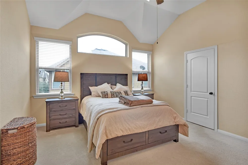 21 Cheswood Manor Drive The Woodlands, TX 77382