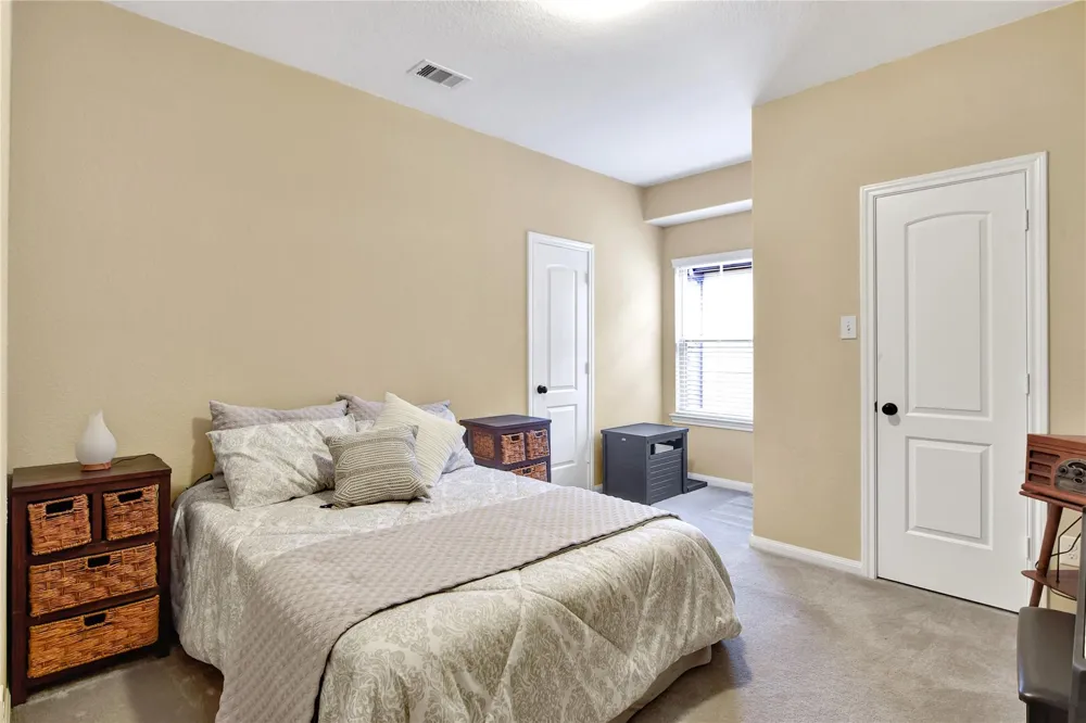 21 Cheswood Manor Drive The Woodlands, TX 77382