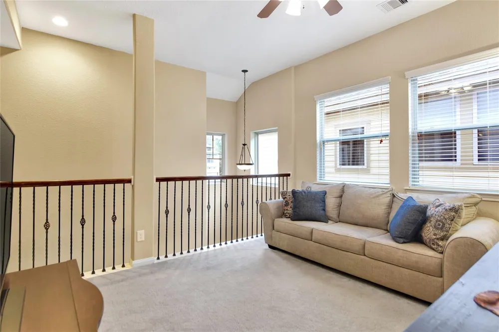 21 Cheswood Manor Drive The Woodlands, TX 77382