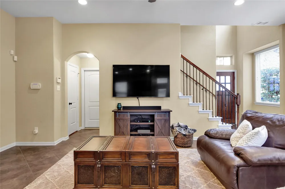 21 Cheswood Manor Drive The Woodlands, TX 77382