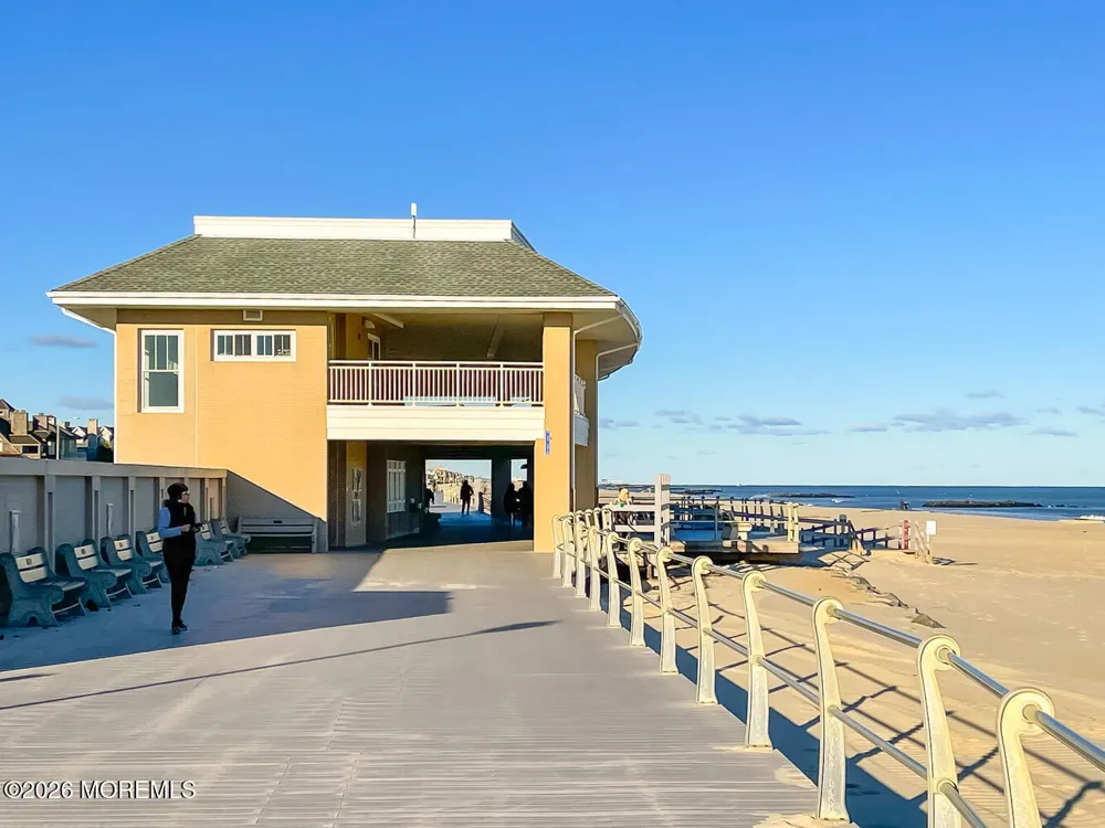 2007 Ocean Avenue Spring Lake, NJ 07762