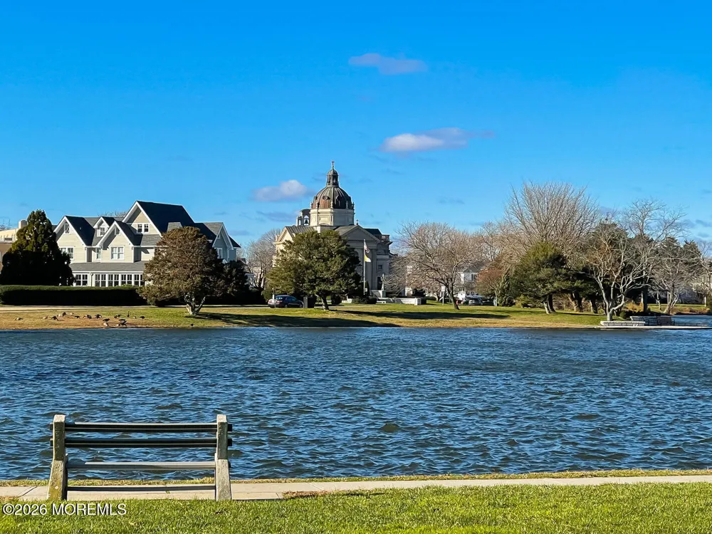 2007 Ocean Avenue Spring Lake, NJ 07762