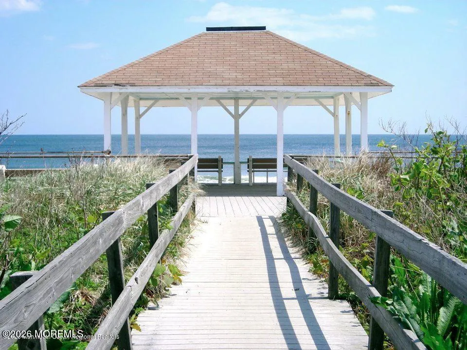2007 Ocean Avenue Spring Lake, NJ 07762