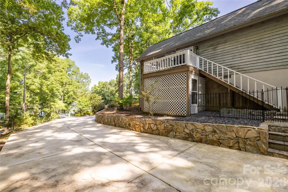 281 Jubal Reeves Circle Mount Gilead, NC 27306