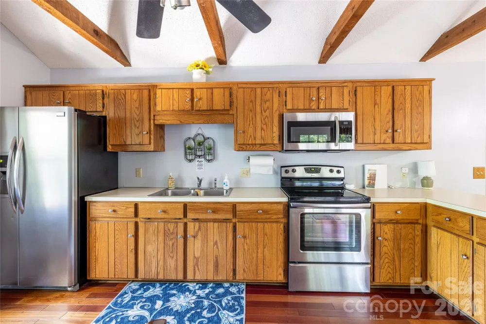 281 Jubal Reeves Circle Mount Gilead, NC 27306