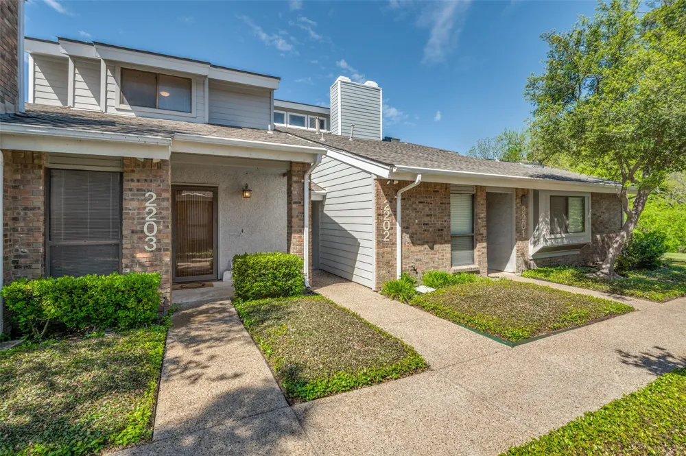 17490 Meandering Way #2203 Dallas, TX 75252