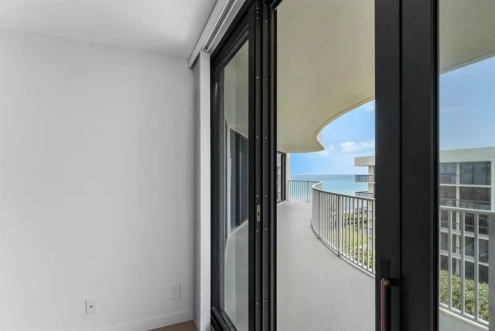3360 S Ocean Boulevard #5fii Palm Beach, FL 33480
