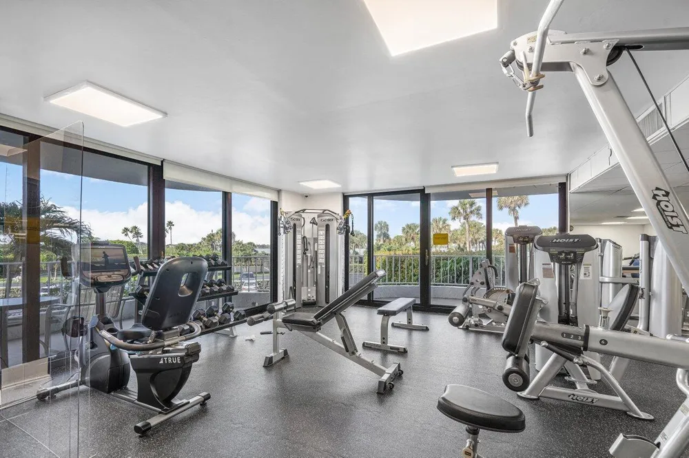 3360 S Ocean Boulevard #5fii Palm Beach, FL 33480