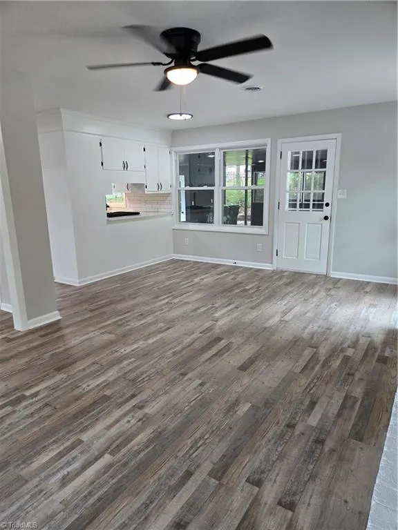 701 Willowmoore Avenue Thomasville, NC 27360