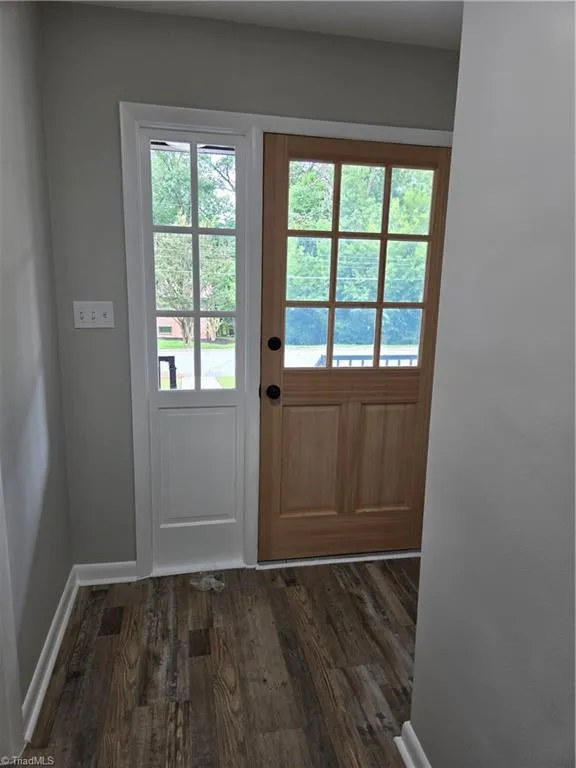 701 Willowmoore Avenue Thomasville, NC 27360