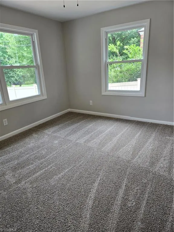 701 Willowmoore Avenue Thomasville, NC 27360