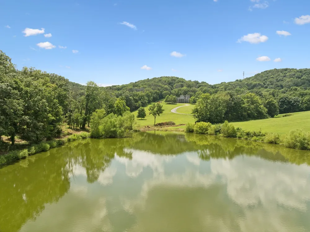 1411 Bell Meadow Ct Nolensville, TN 37135