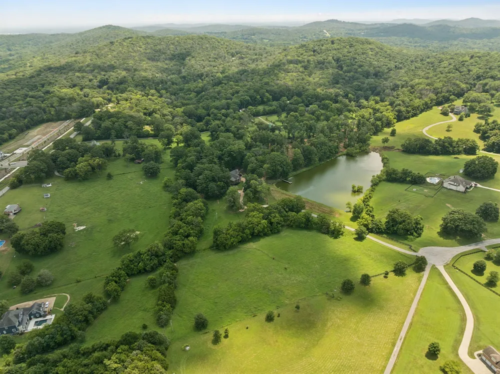 1411 Bell Meadow Ct Nolensville, TN 37135