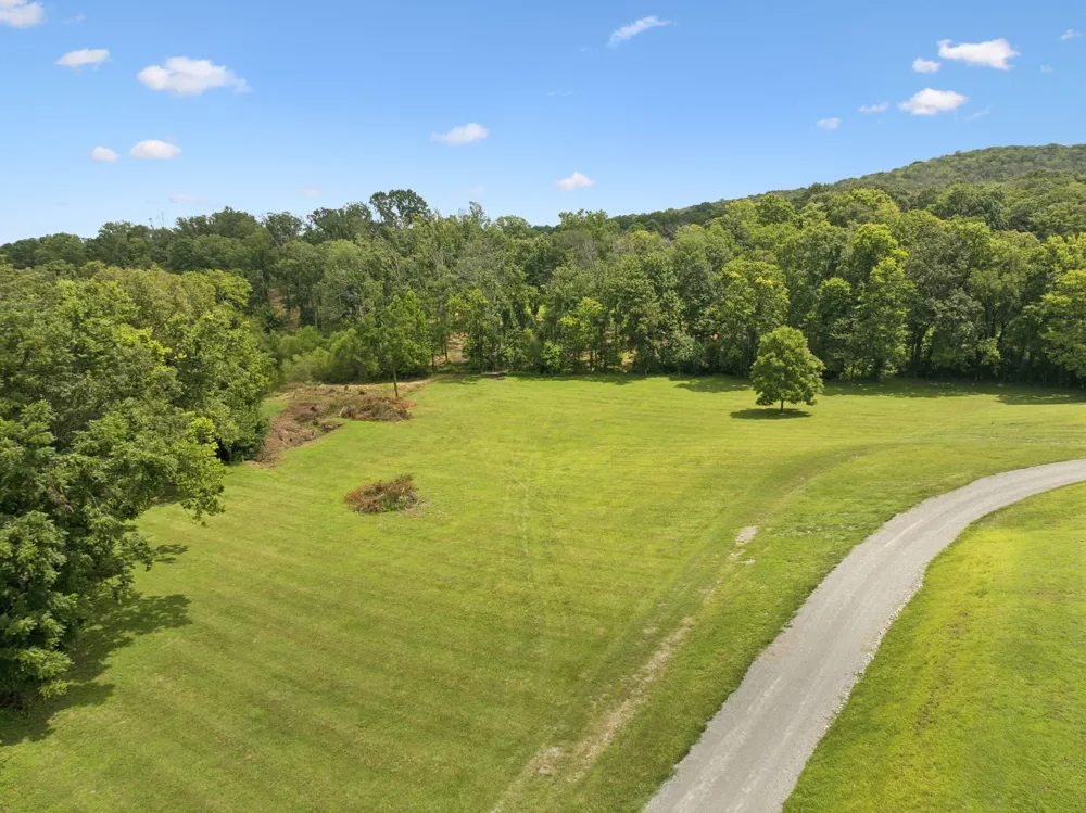 1411 Bell Meadow Ct Nolensville, TN 37135