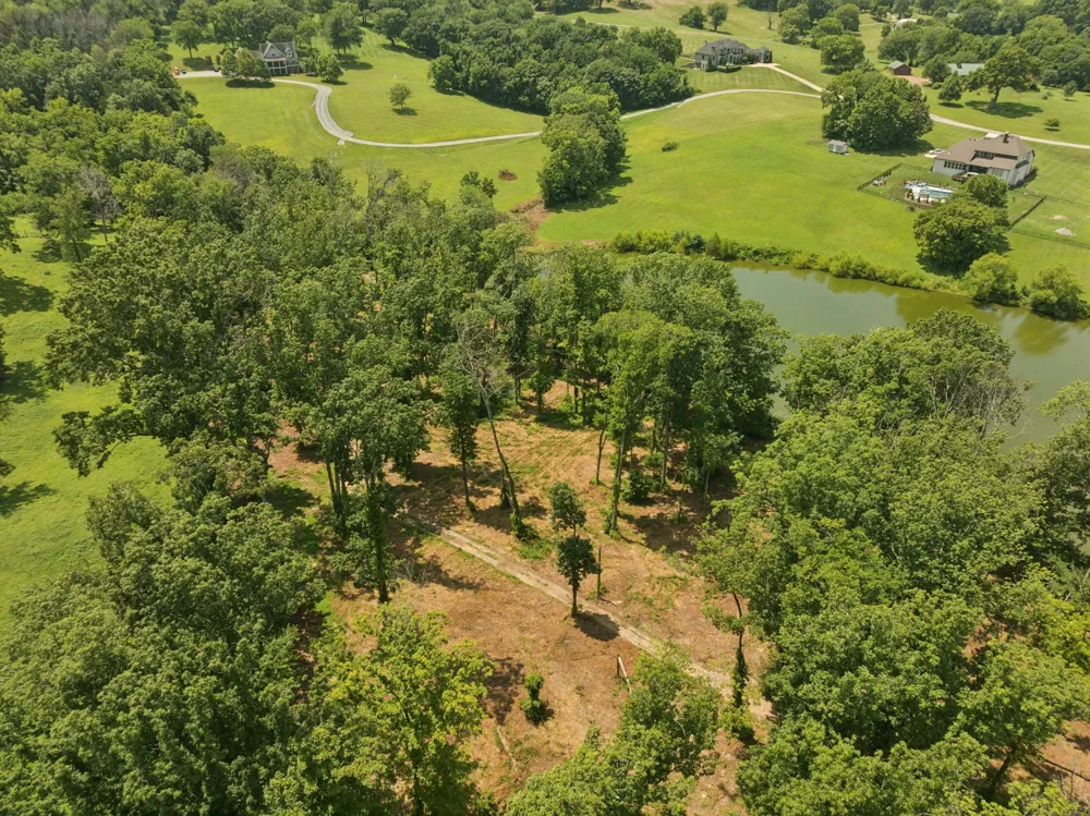 1411 Bell Meadow Ct Nolensville, TN 37135