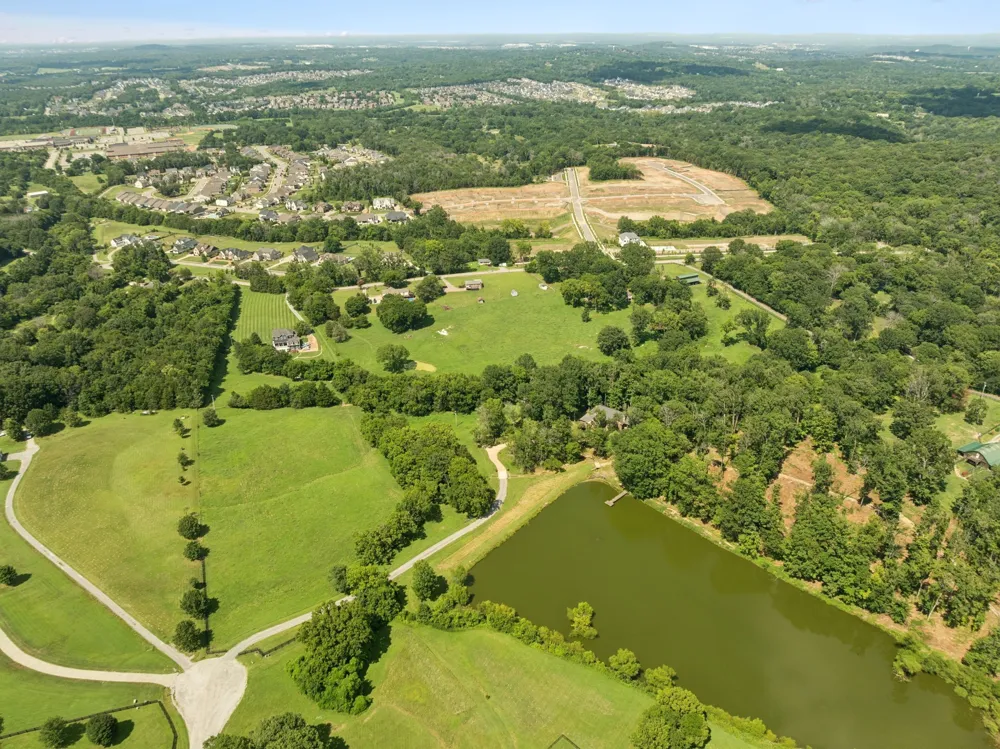 1411 Bell Meadow Ct Nolensville, TN 37135