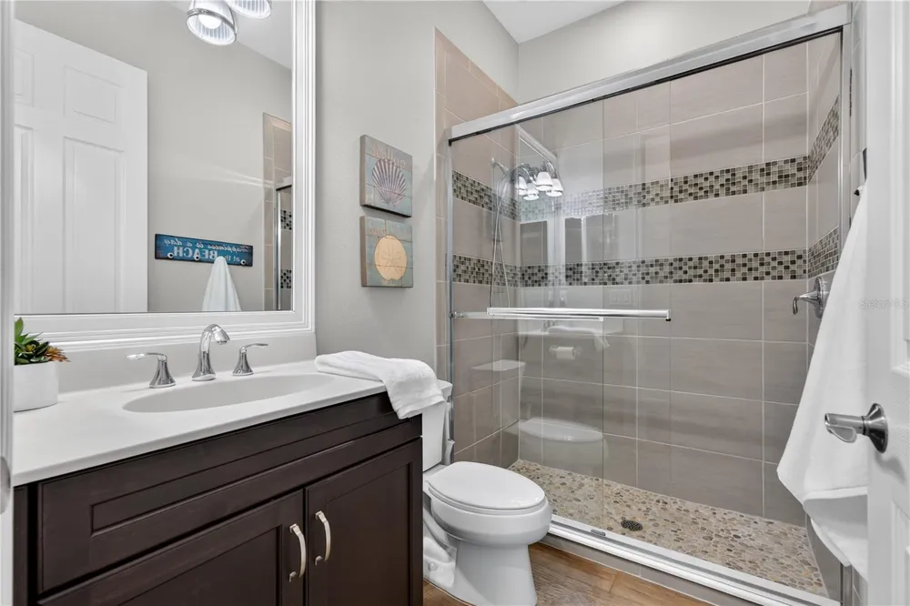 8276 LARKSPUR CIRCLE Sarasota, FL 34241