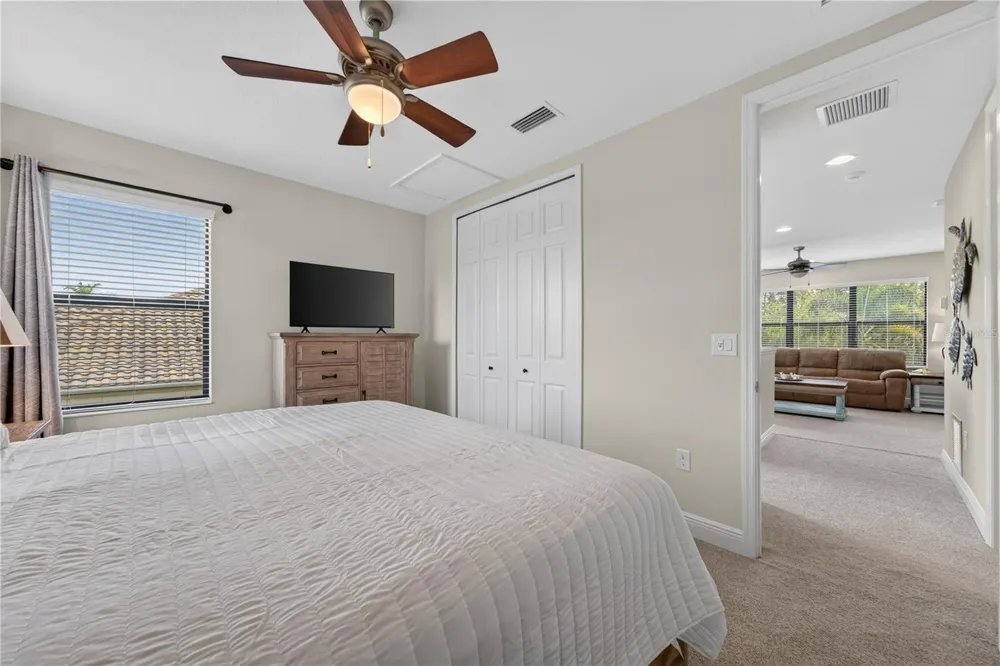 8276 LARKSPUR CIRCLE Sarasota, FL 34241