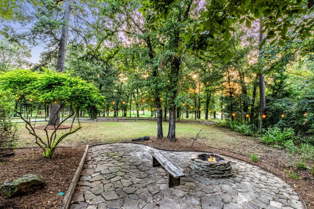18480 County Road 446 Lindale, TX 75771
