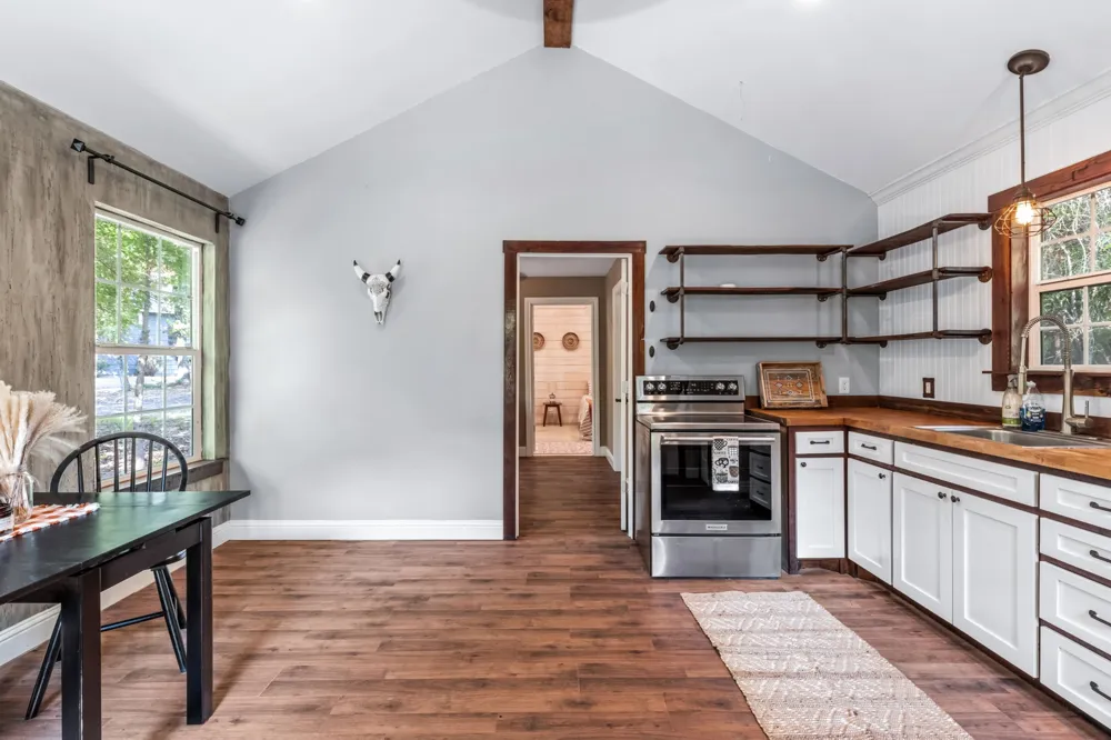 18480 County Road 446 Lindale, TX 75771