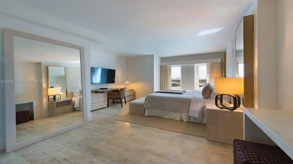 102 24th St #1245 Miami Beach, FL 33139