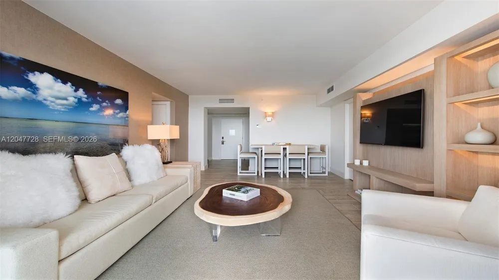 102 24th St #1245 Miami Beach, FL 33139