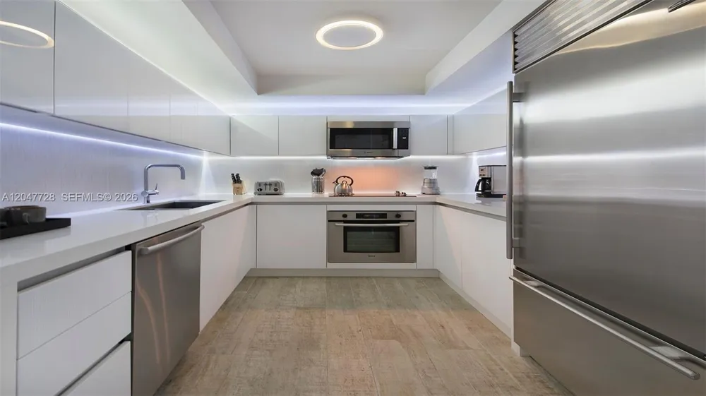 102 24th St #1245 Miami Beach, FL 33139