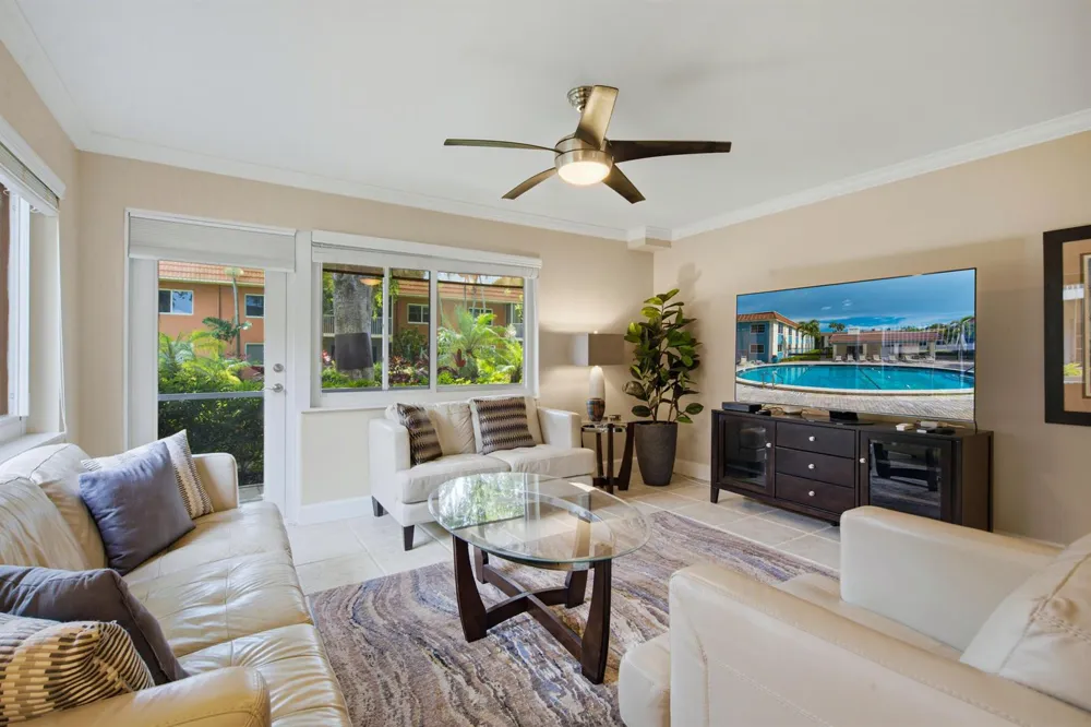119 NE 19th Court #118g Wilton Manors, FL 33305