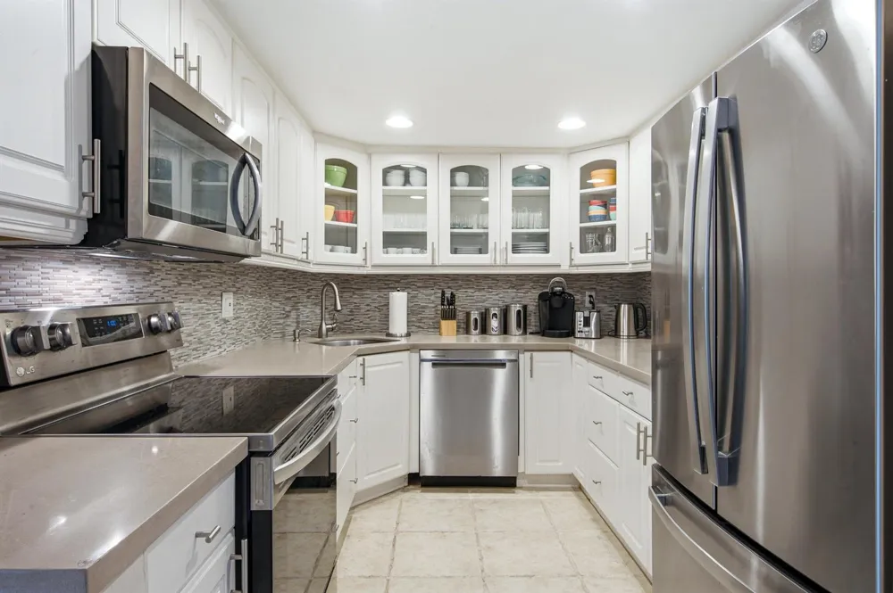 119 NE 19th Court #118g Wilton Manors, FL 33305