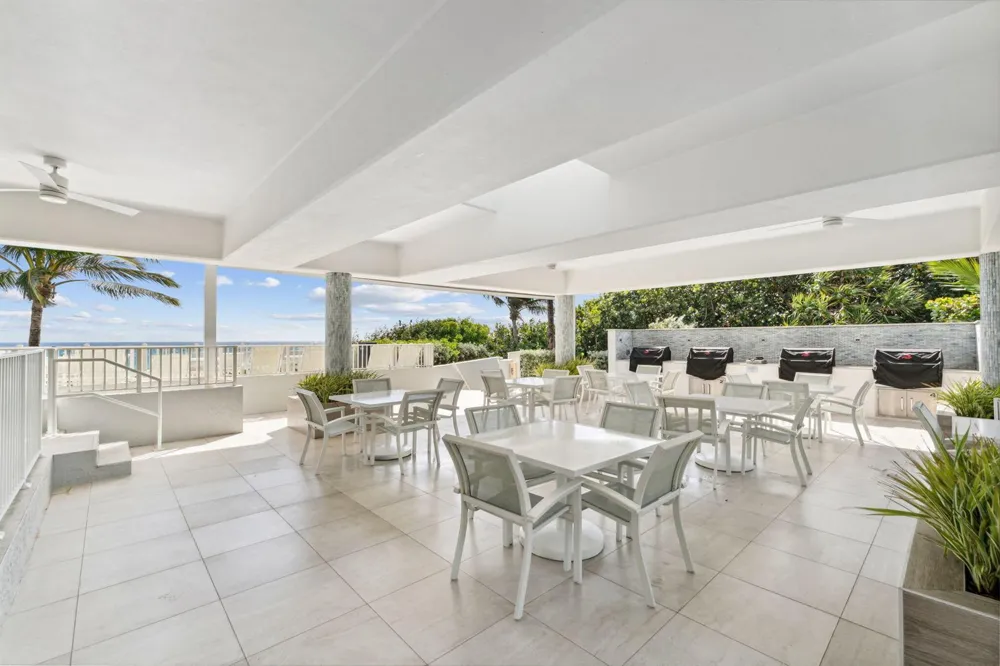 4748 S Ocean Boulevard ##806 Highland Beach, FL 33487
