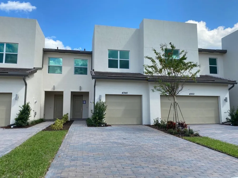 4946 Navali Drive Lake Worth, FL 33467