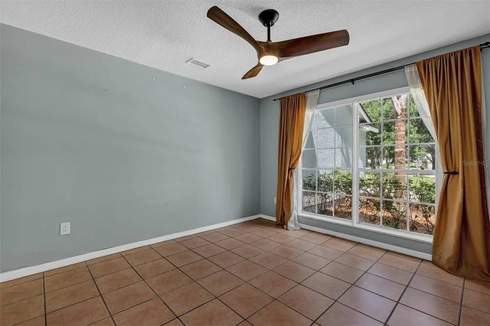 601 RED MAPLE COURT Oviedo, FL 32765