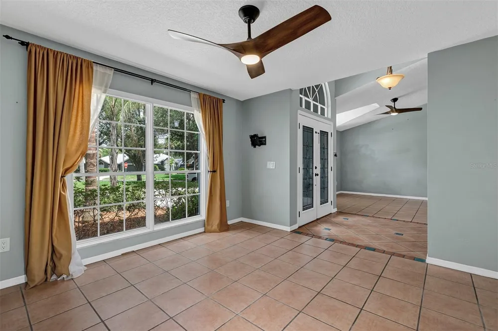 601 RED MAPLE COURT Oviedo, FL 32765