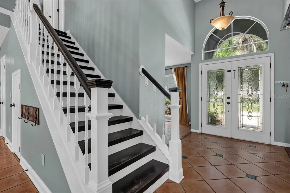 601 RED MAPLE COURT Oviedo, FL 32765