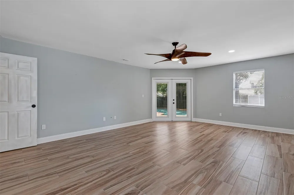 601 RED MAPLE COURT Oviedo, FL 32765